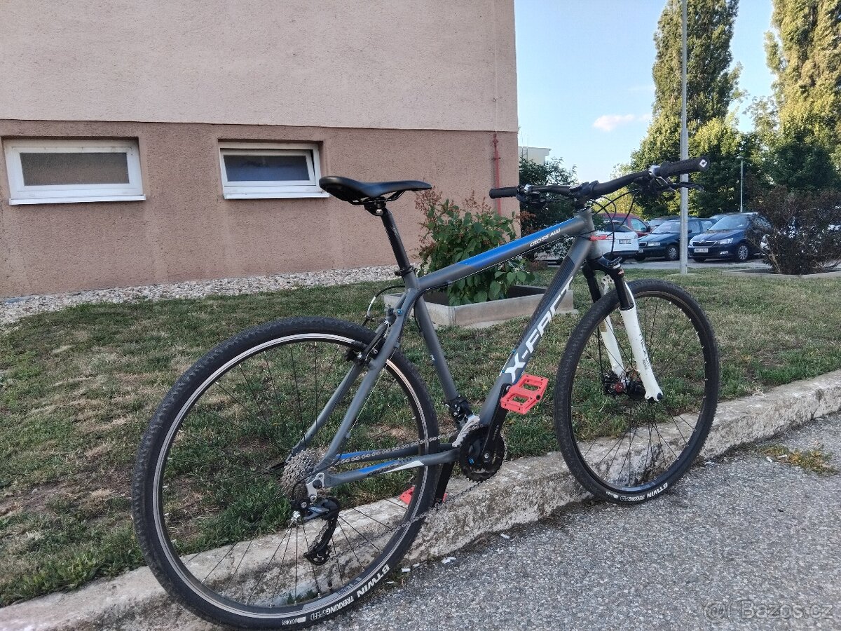 Trekingové kolo vel.L