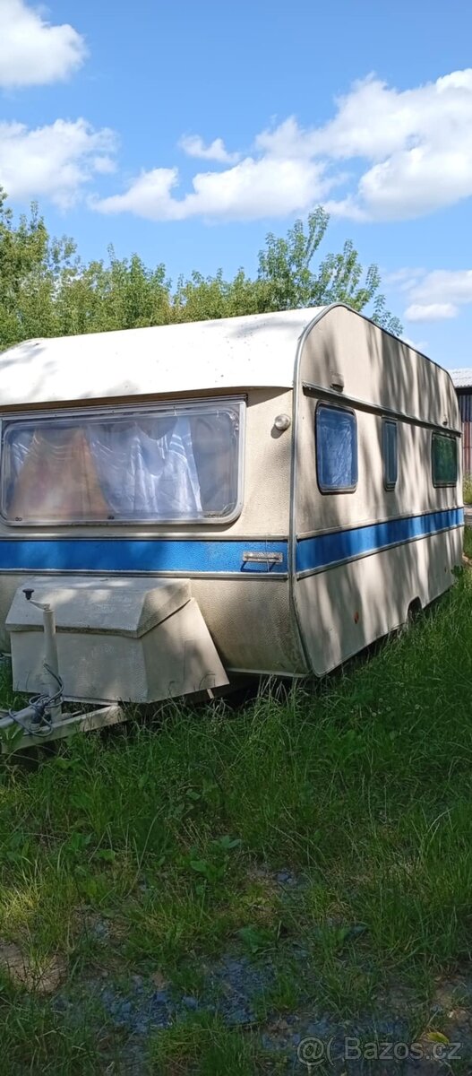 Prodám Karavan .