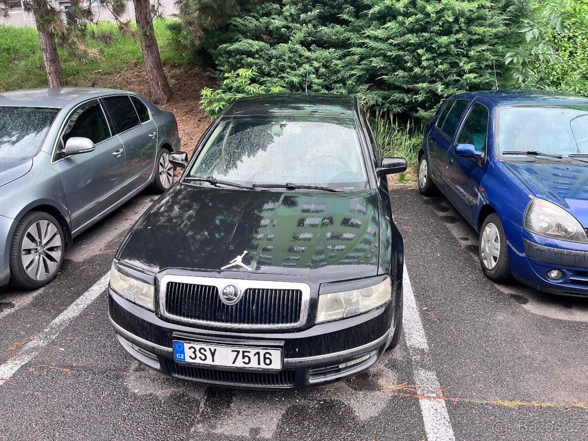 Škoda Superb 2.8v6 deluxe edition na LPG Automat