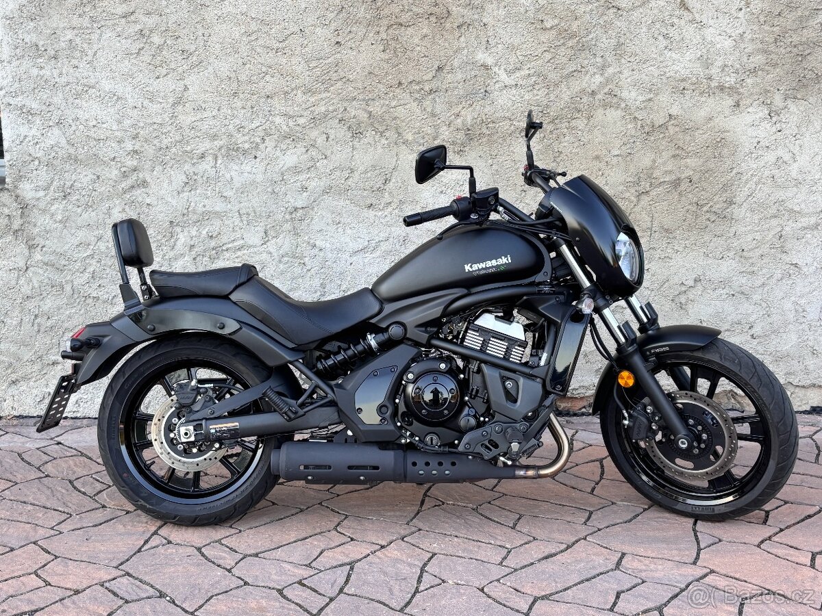 Kawasaki Vulcan S 2022, najeto 9460km 35kW
