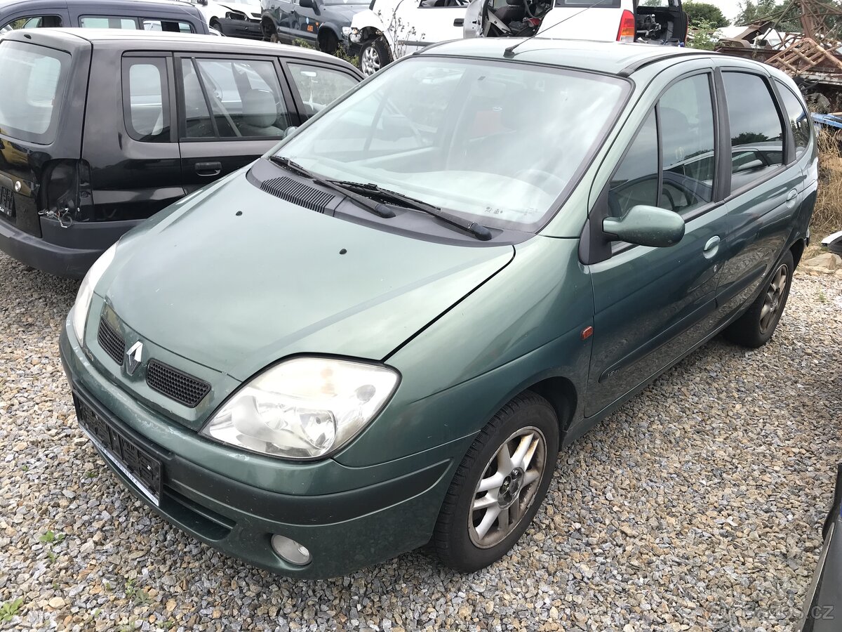Renault Scenic 1,6i 79kW 2002 - díly z vozu