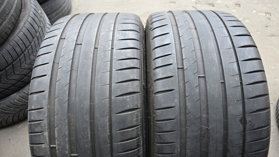 Letní pneu 255/35/19 Michelin