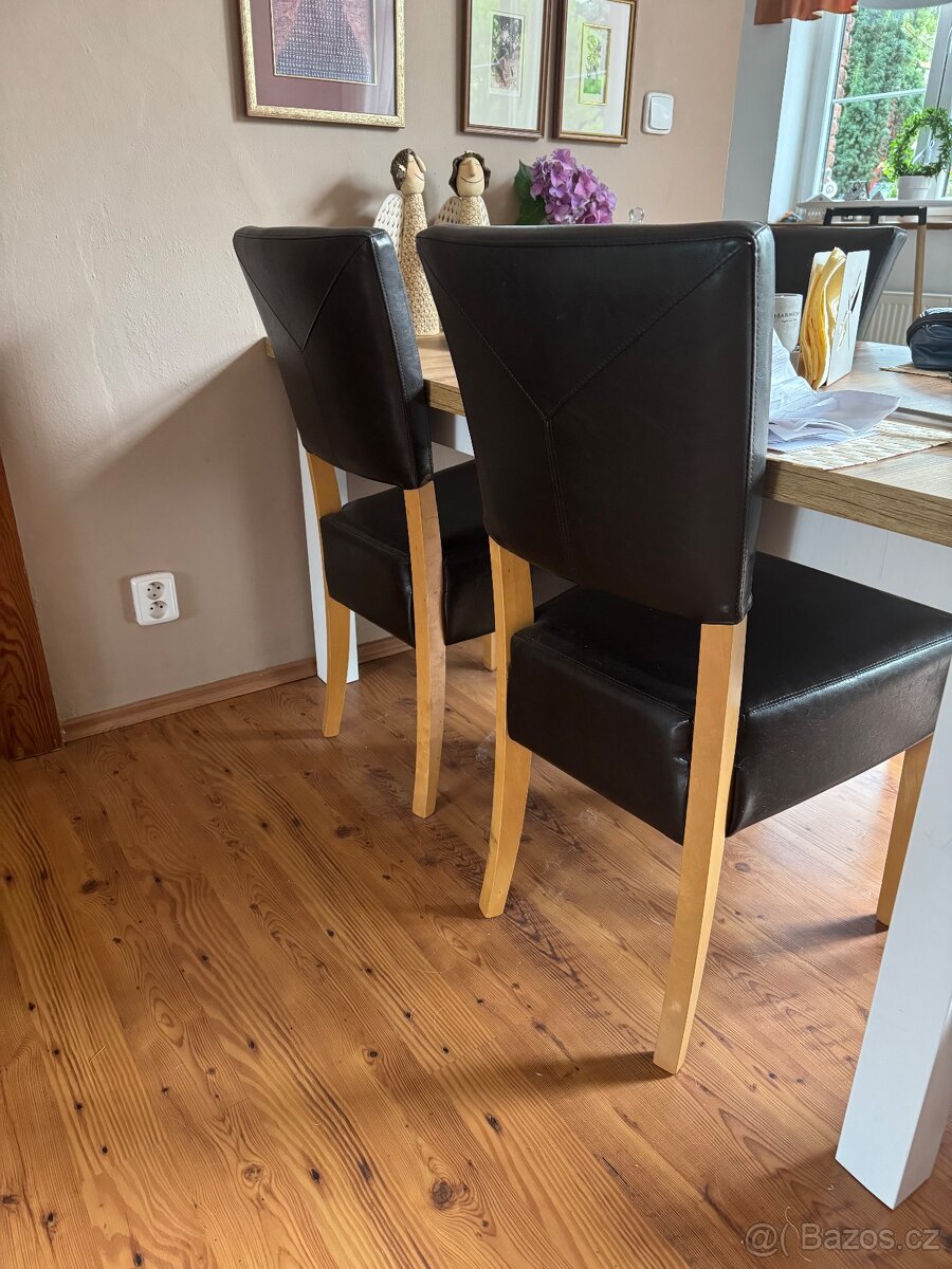 Židle k jídelnímu stolu