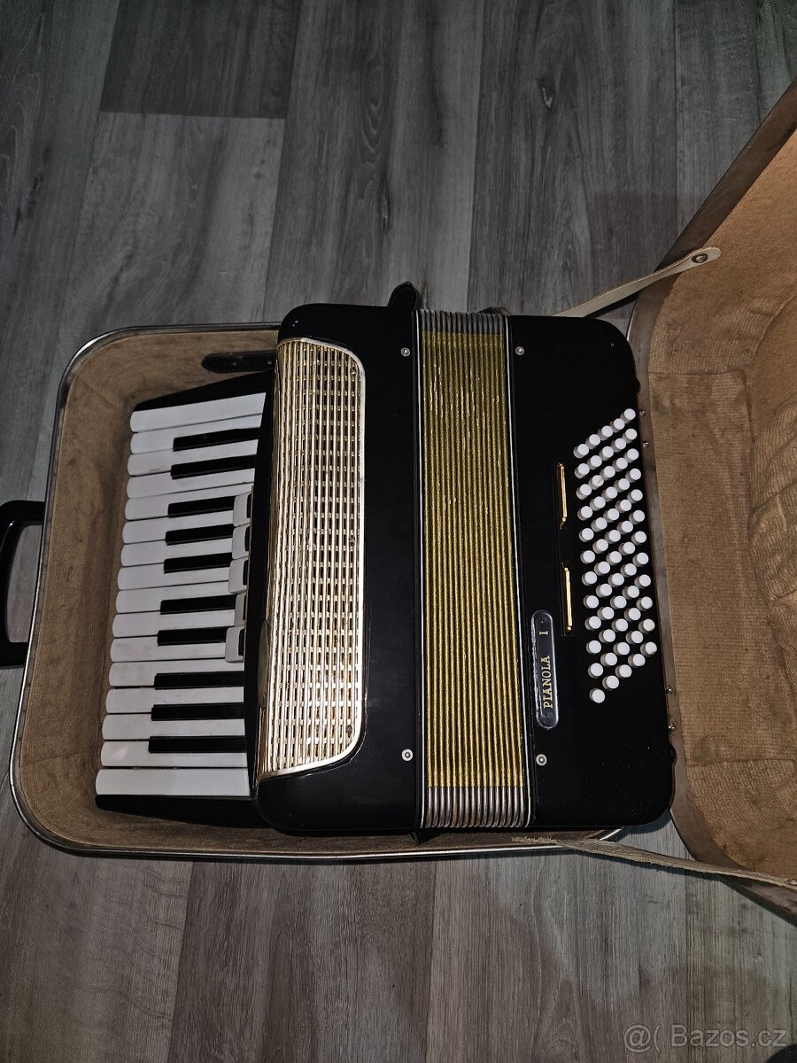 akordeon pianola