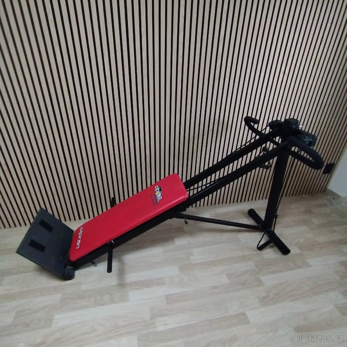 Posilovací lavice