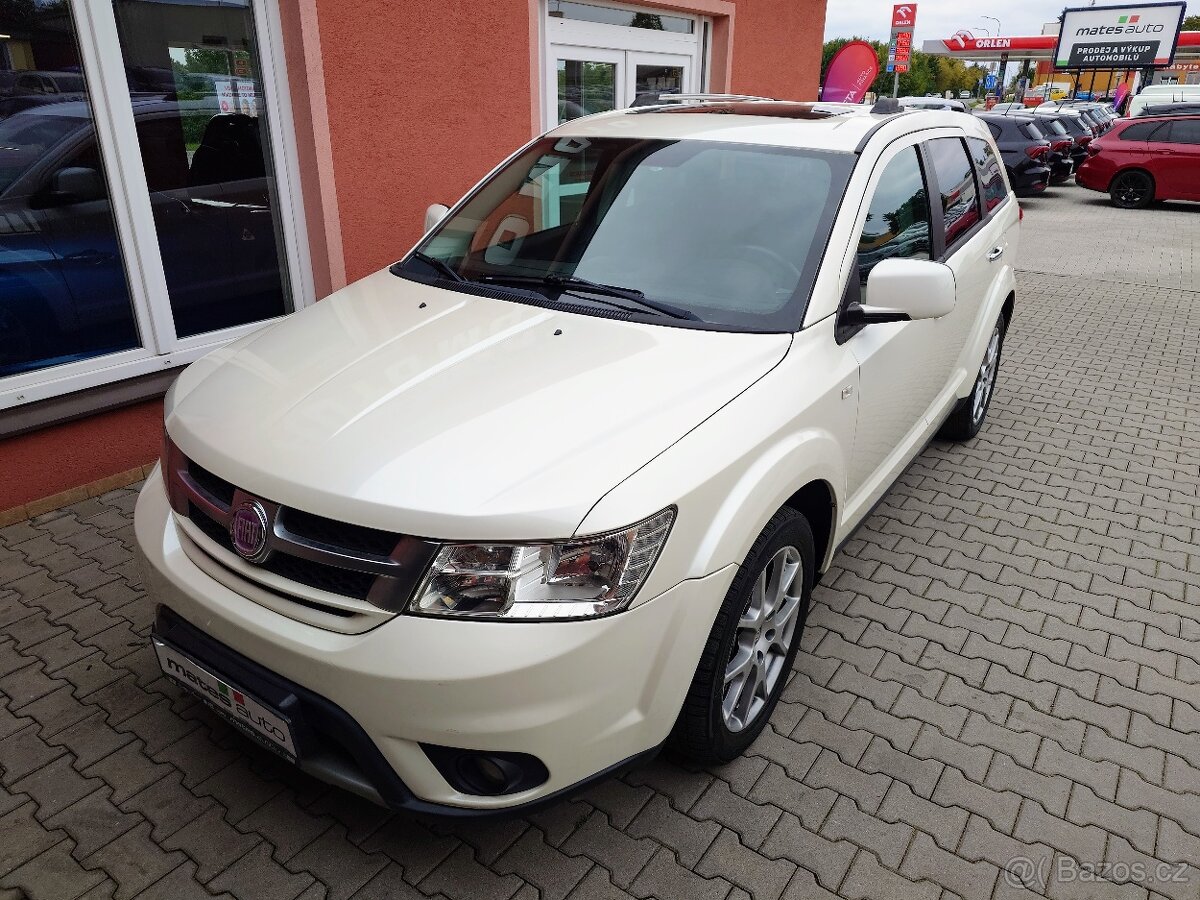 Fiat Freemont 2012 2.0 Multijet Lounge 125kW 4WD