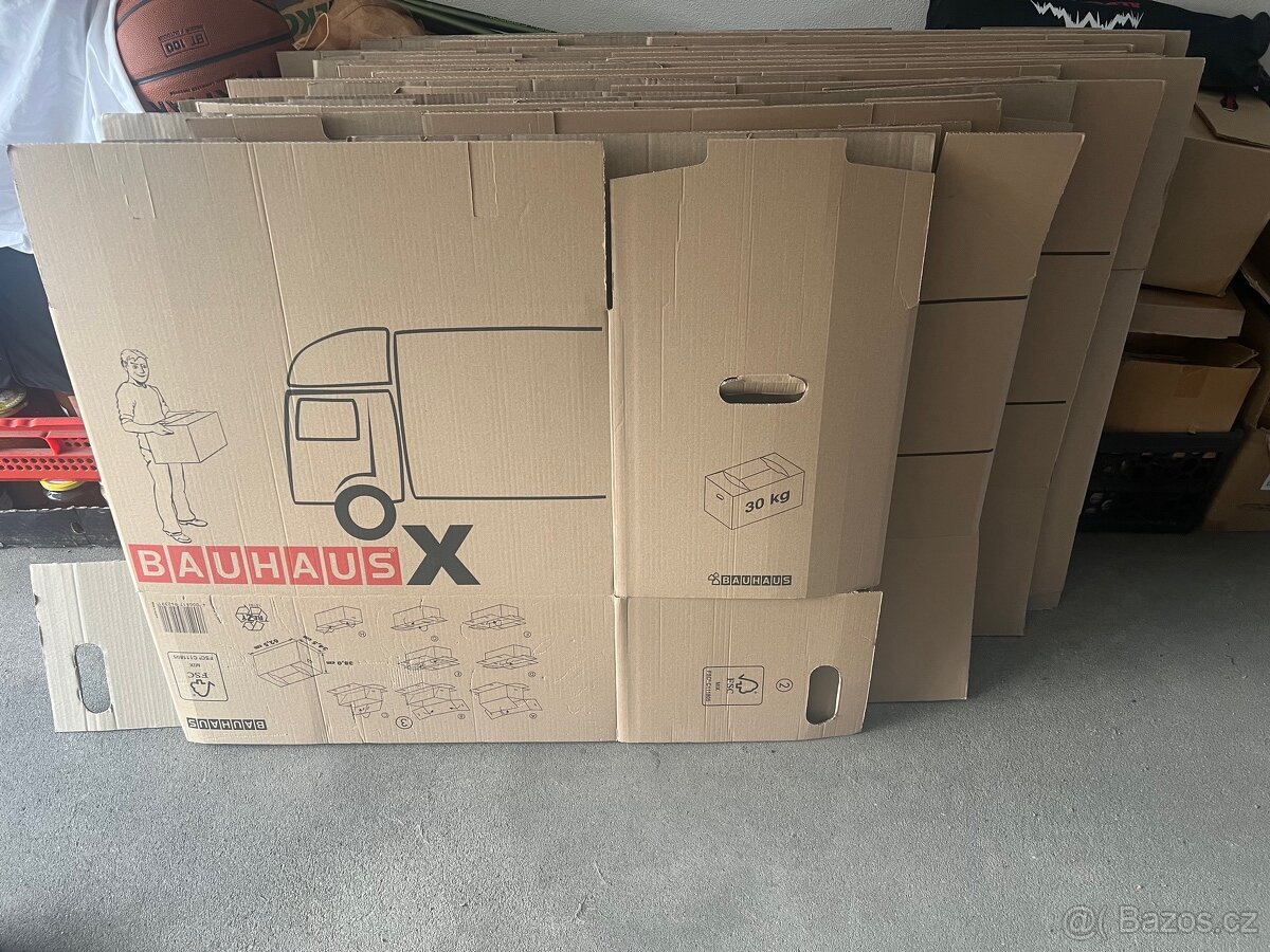 stehovaci krabice, 15 ks, ZDARMA za odvoz