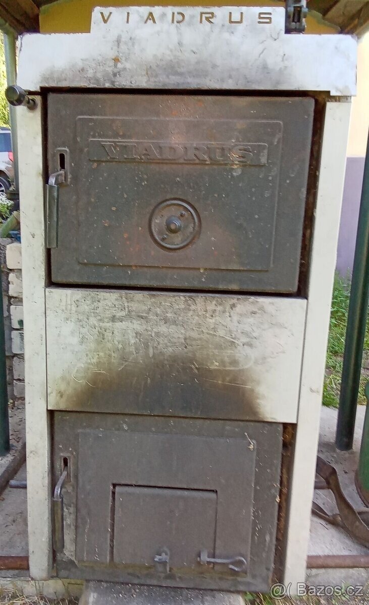 Kotel Viadrus automat, ořech 2