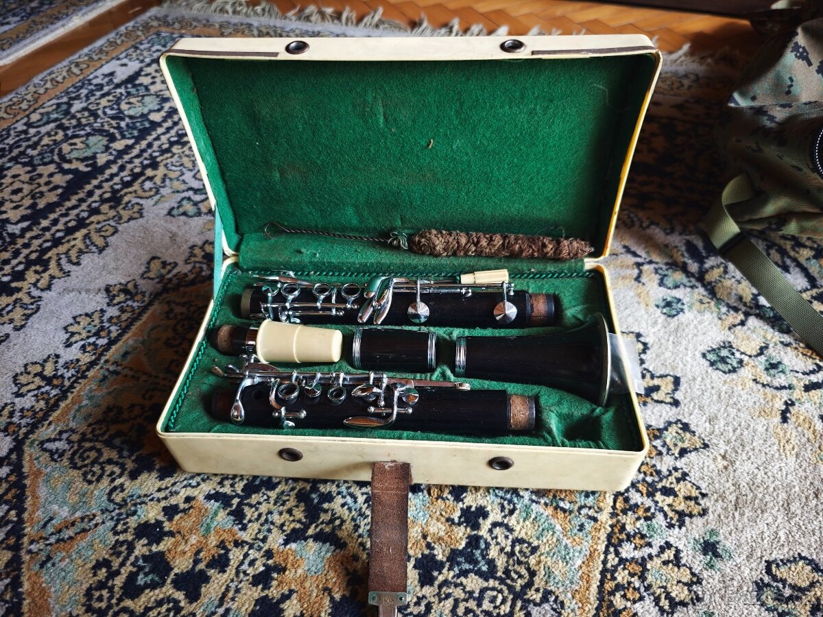 B klarinet Amati - Francouzský systém