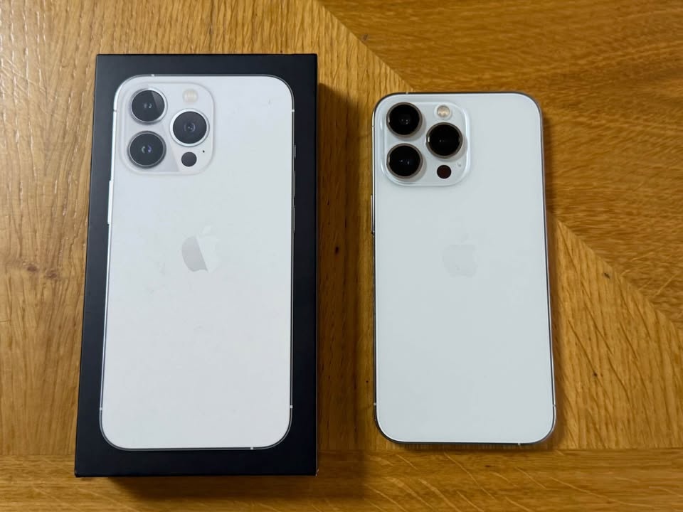 Prodám iphone 13 pro stříbrný 256GB