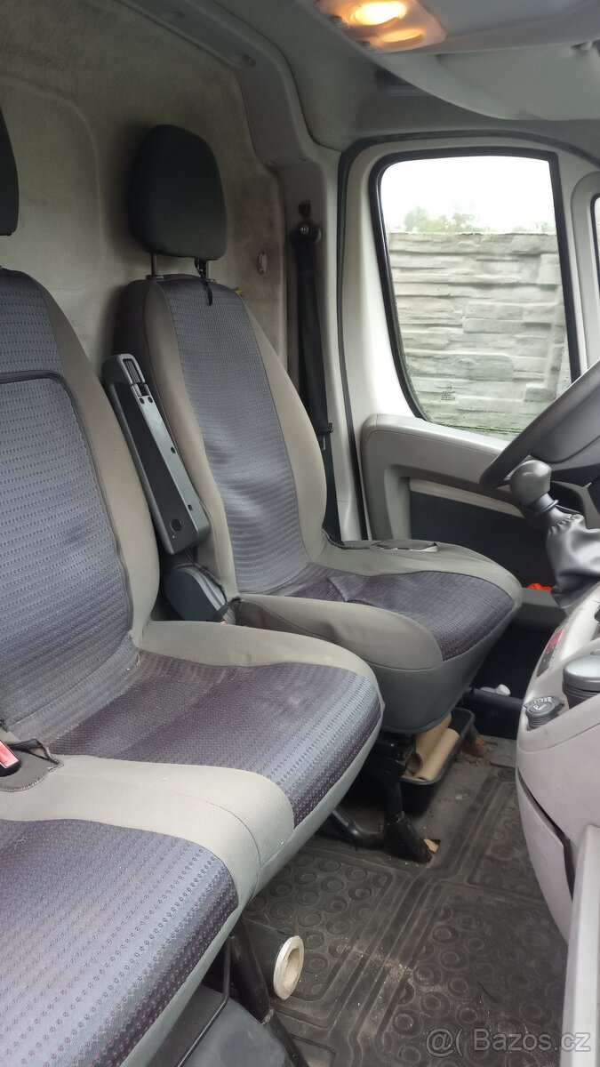Prodám Peugeot Boxer 2,2HDI