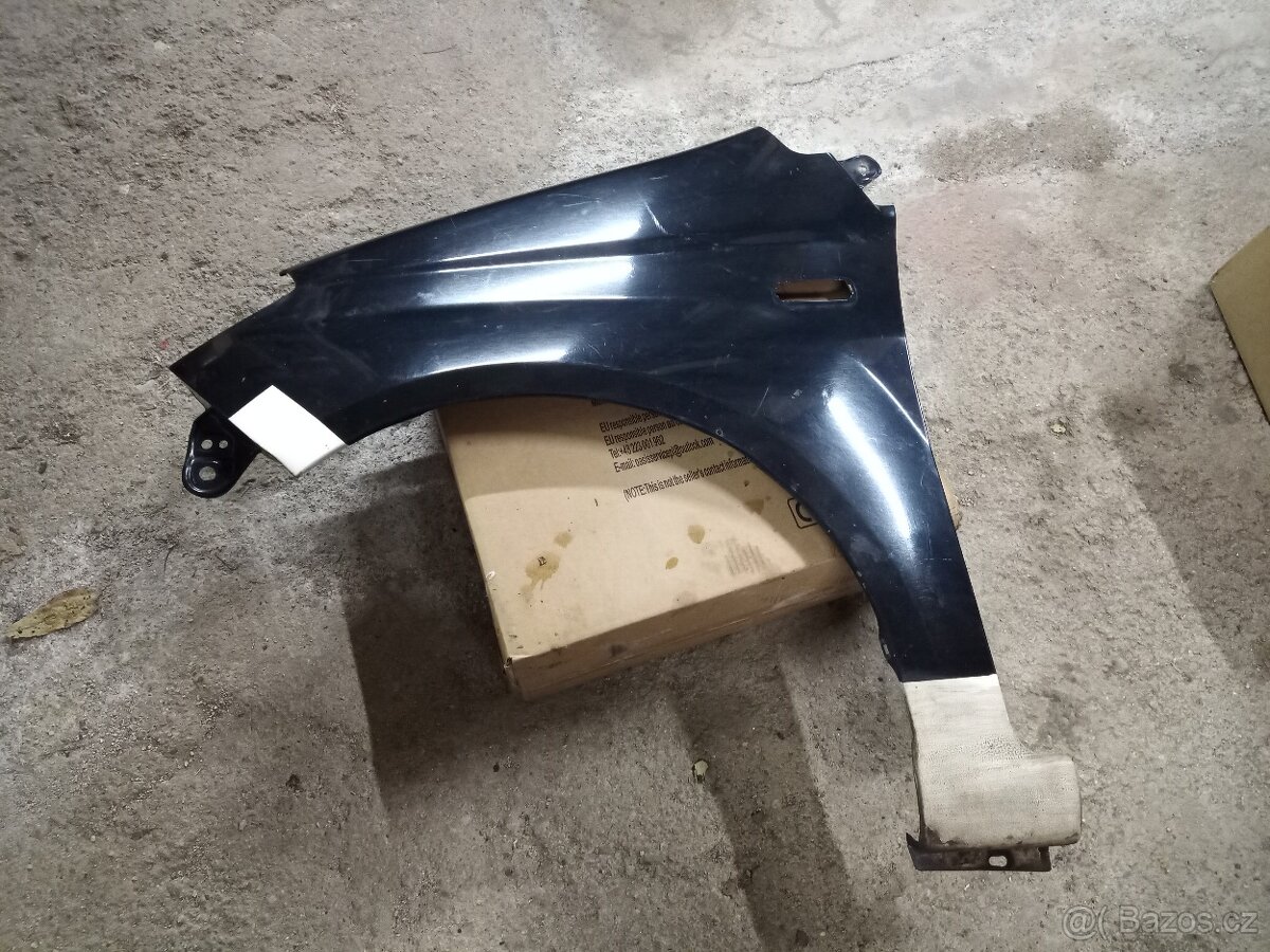 LP blatník Daihatsu Cuore 2005