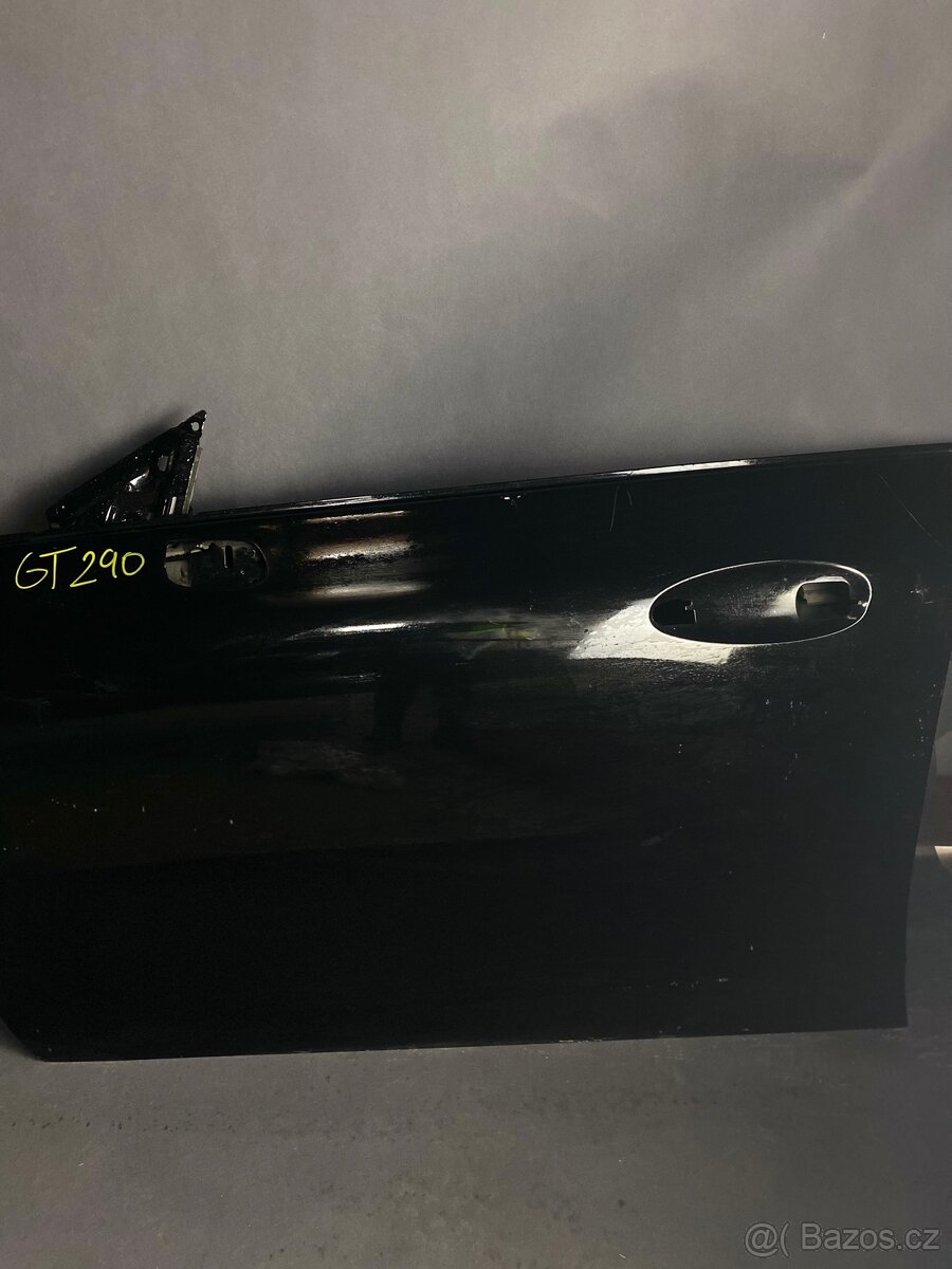 Mercedes dveře GT290