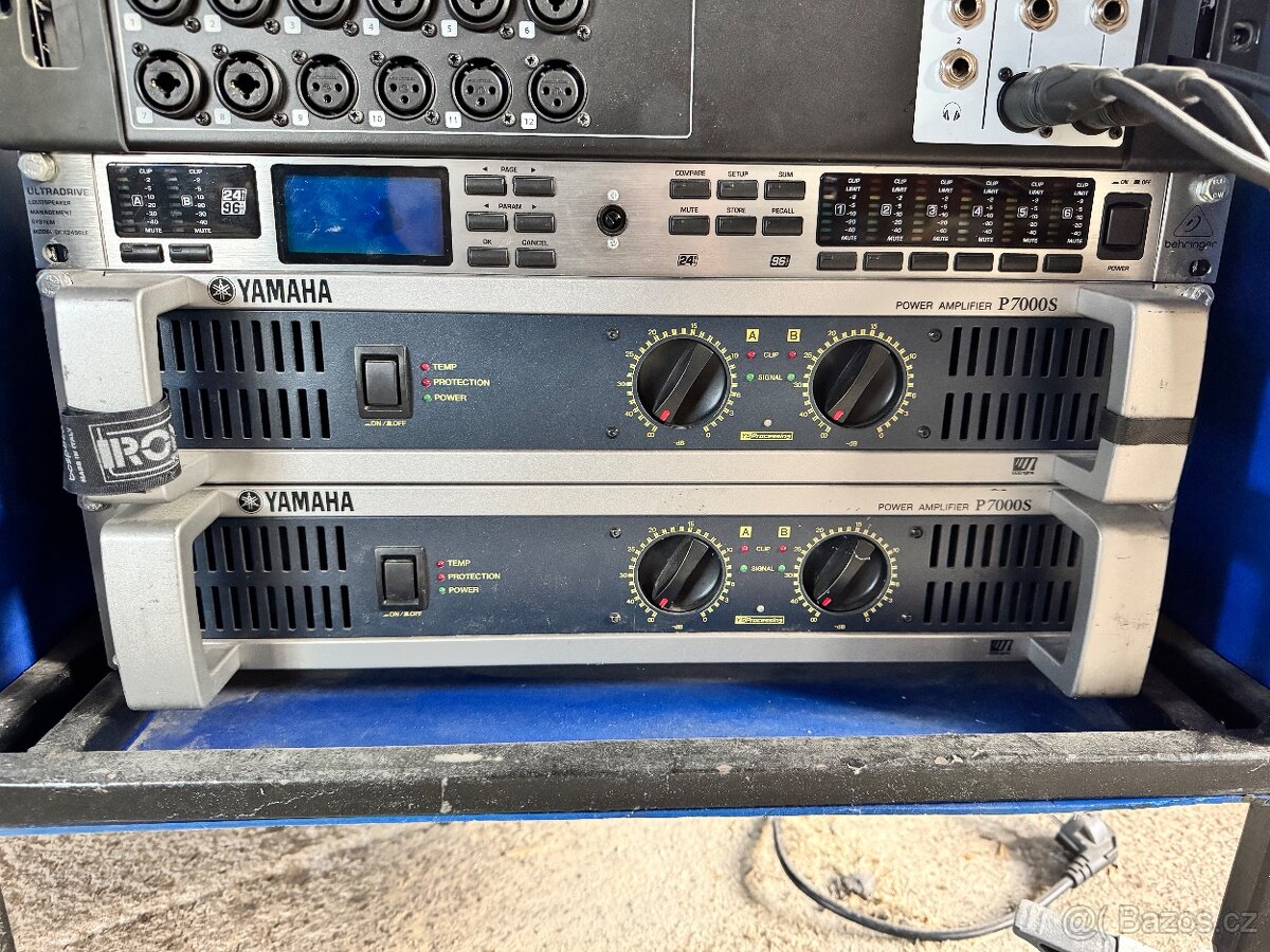Zesilovač Yamaha P7000S