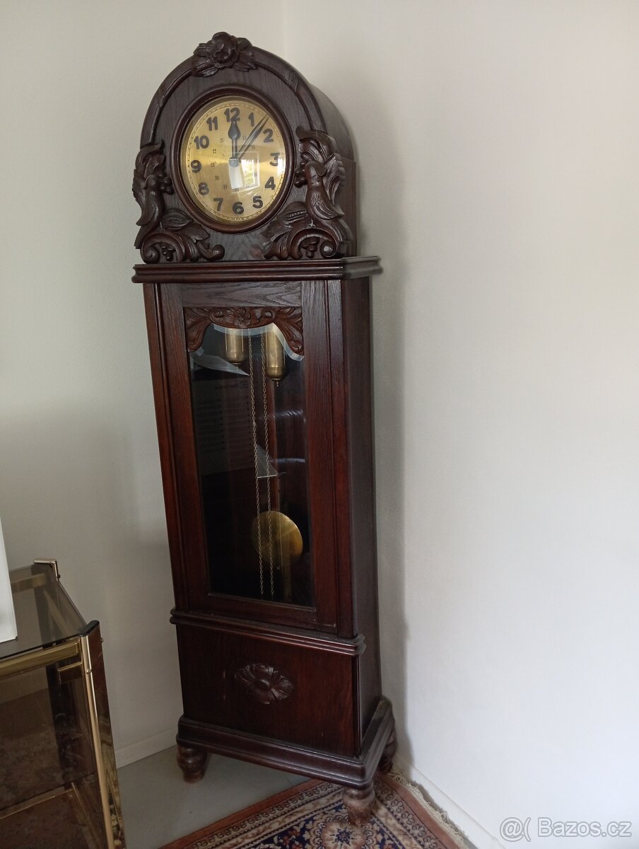 Hodiny Embee, starožitné stojací kyvadlové hodiny