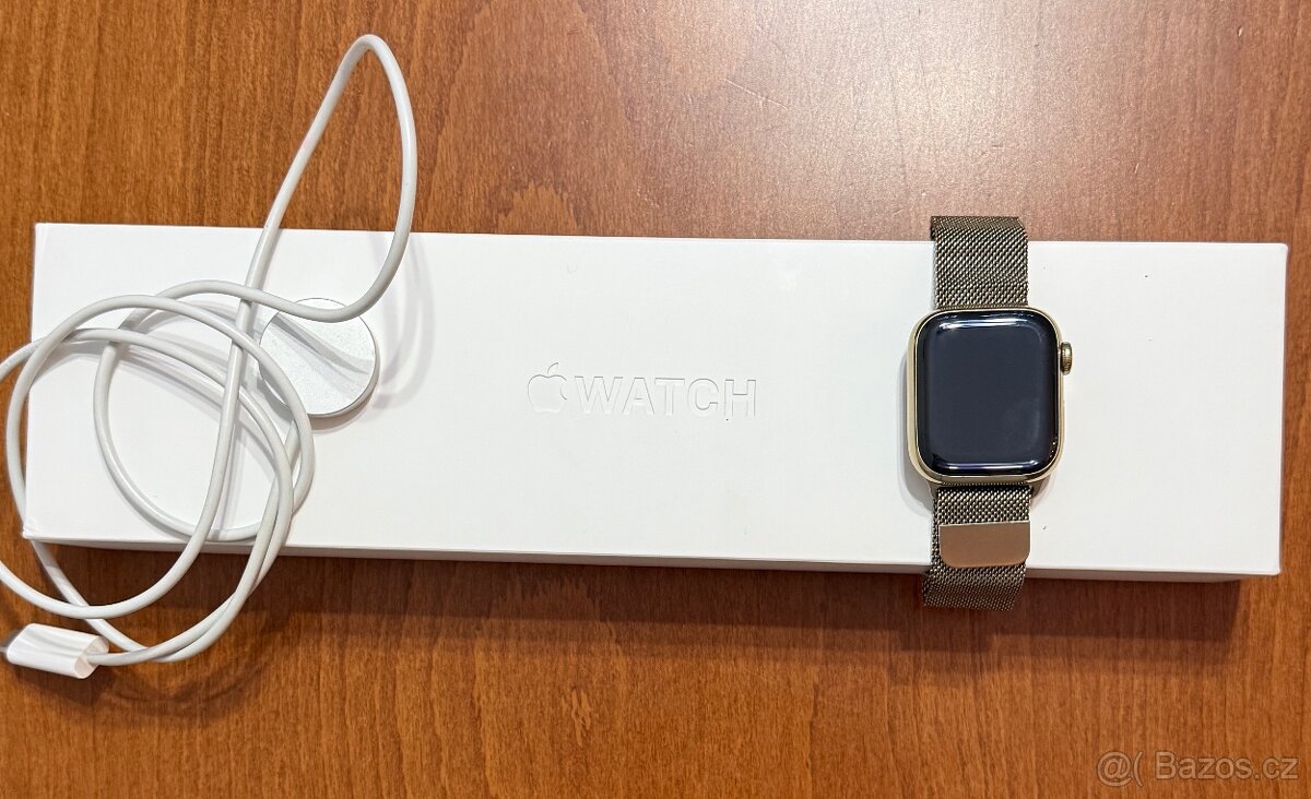 Apple Watch 8 41 mm Cellular Titan milánský tah