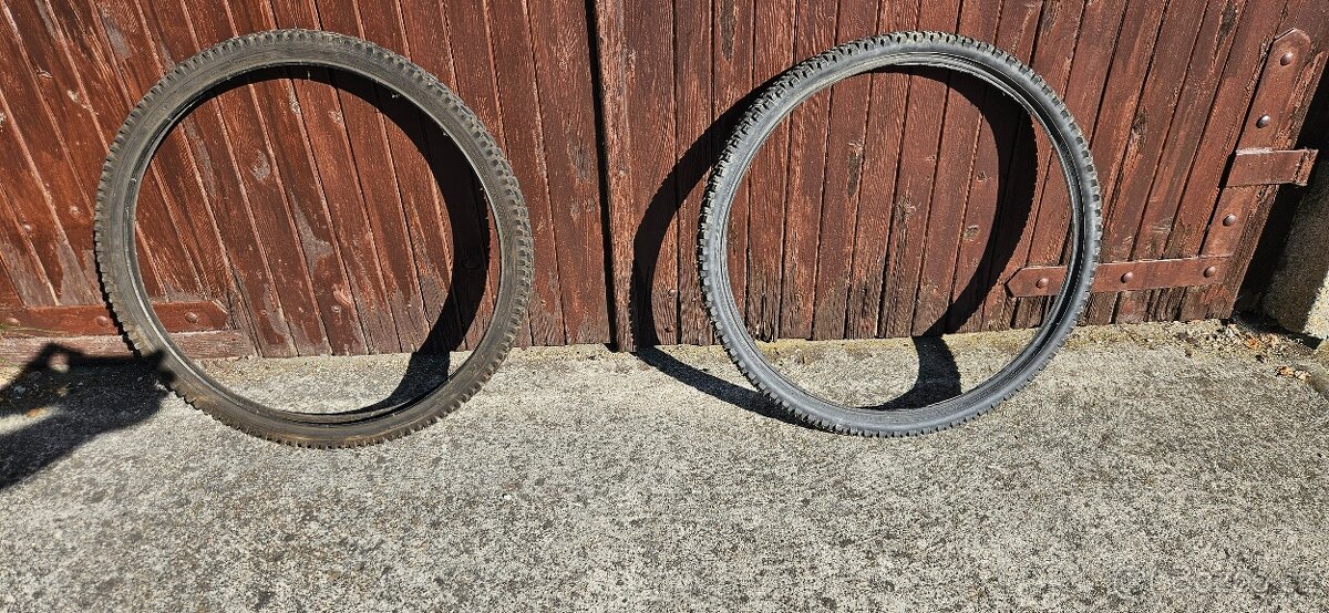 Prodám pláště na horské kolo.