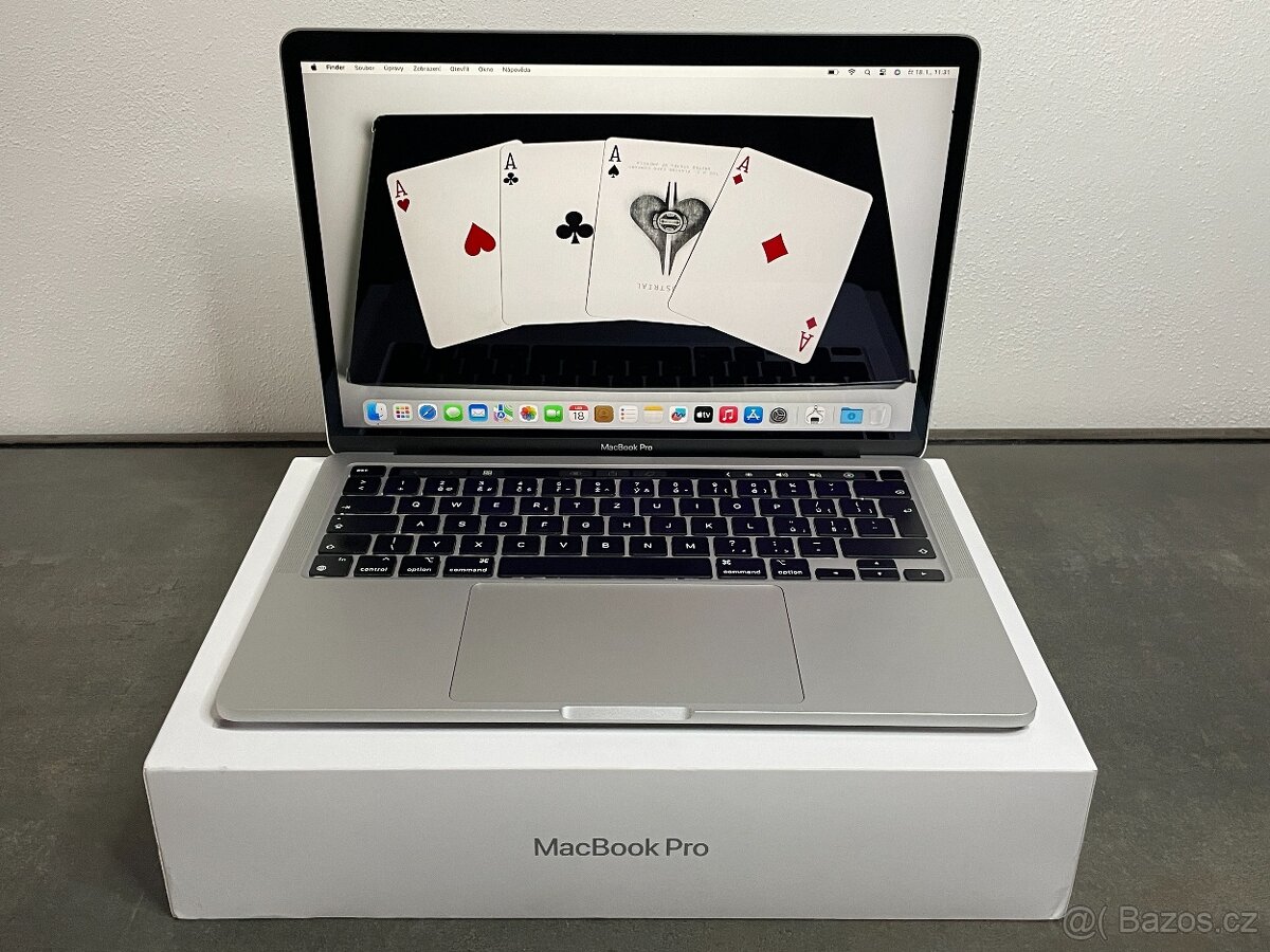 MacBook Pro 13" 2020 M1 8 / 256 / Silver
