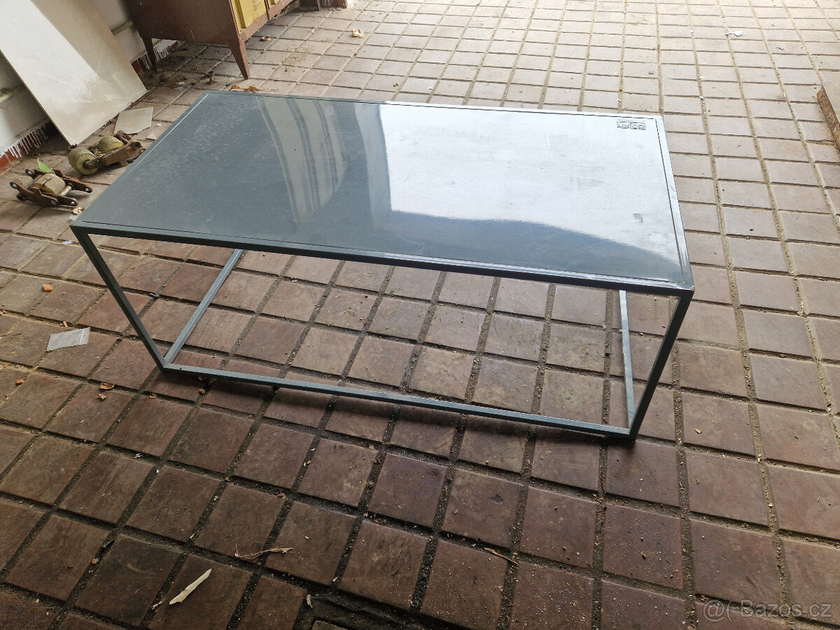 Kovový stolek, balkónový stolek