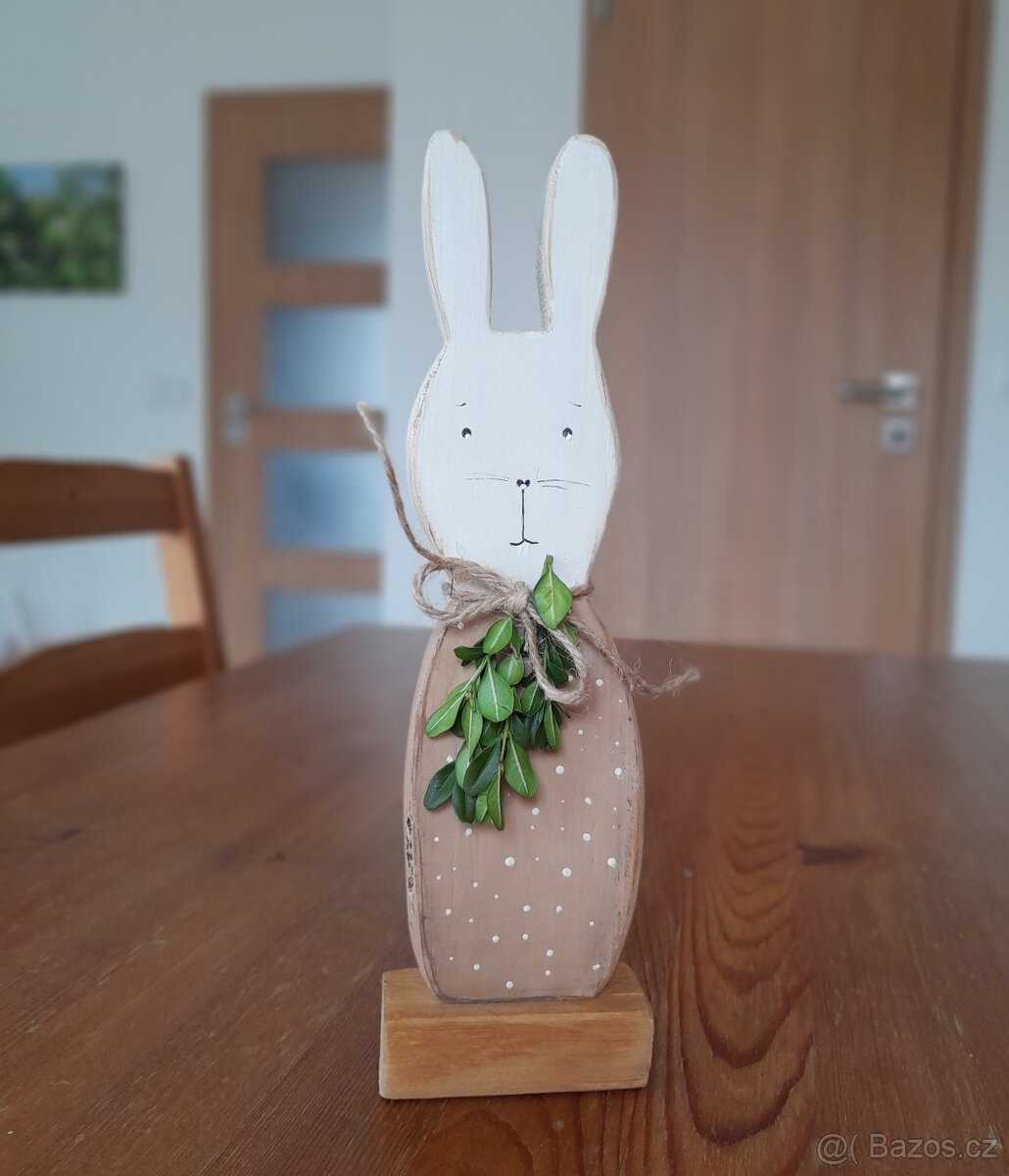Puntíkatý zajíček z masivu Handmade