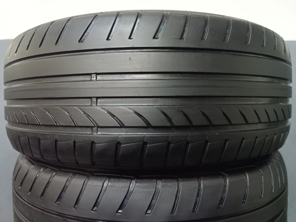 235/55 R17 DUNLOP (4820)