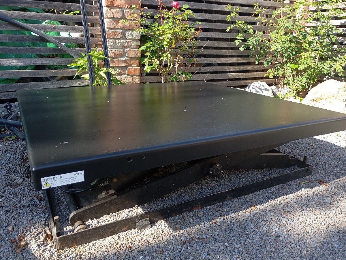 Hydraulický nůžkový zvedák MEIKIKOU