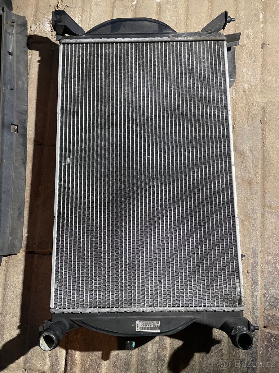 Chladič a sahara Audi A4B7