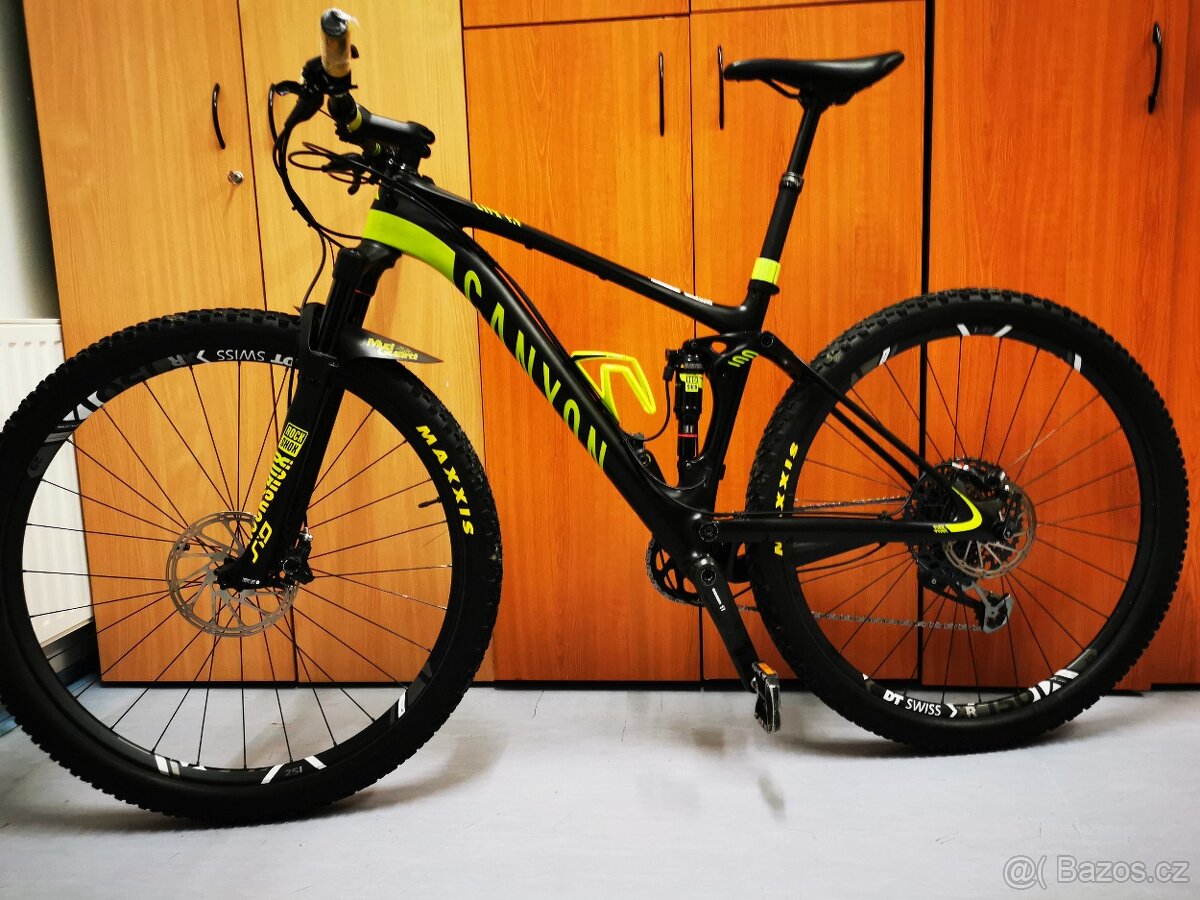 Canyon Lux CF 8.0 Pro Race