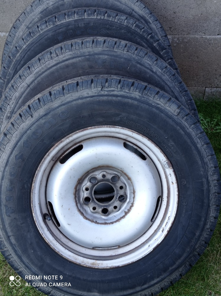 4 ks pneu 185 R 14C