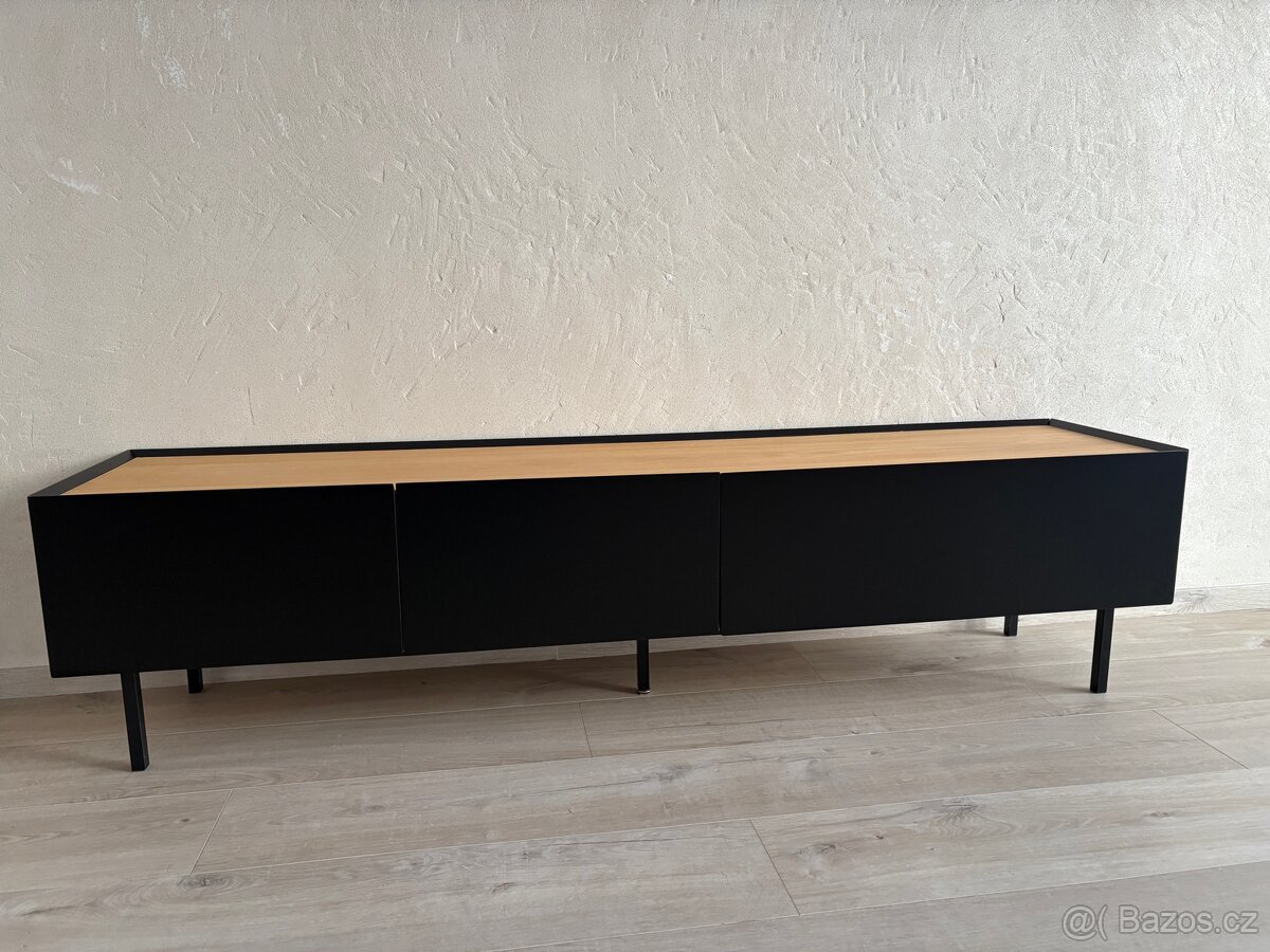 TV stolek Arista