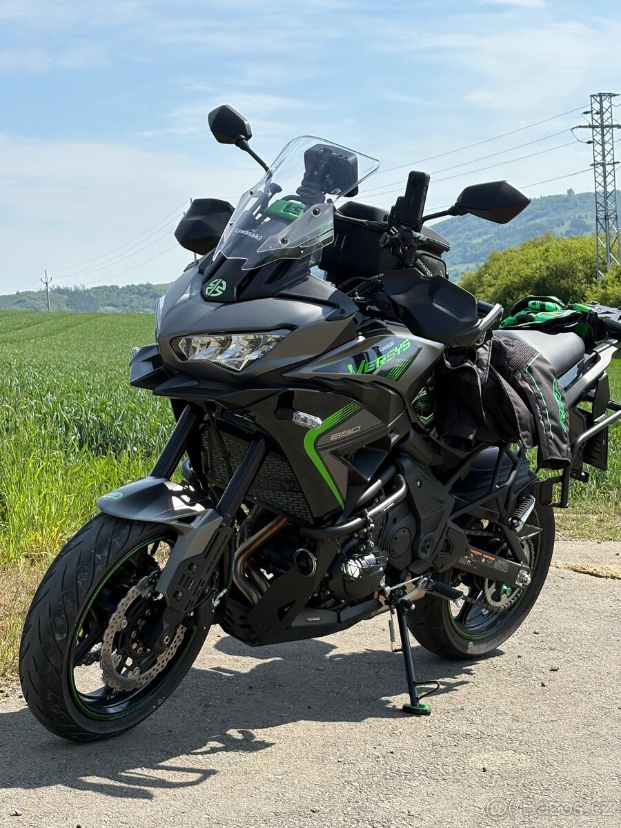 Kawasaki Versys 650 2025
