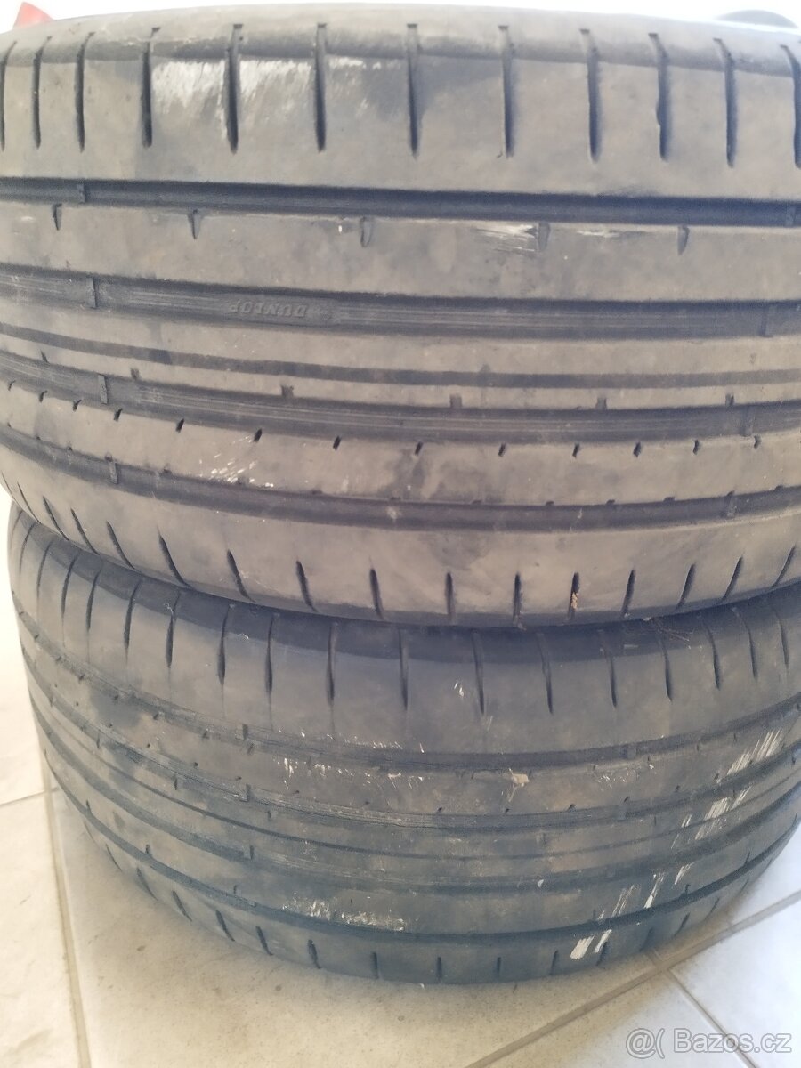 Pneu 2 kusy letní Dunlop 225/40 R18
