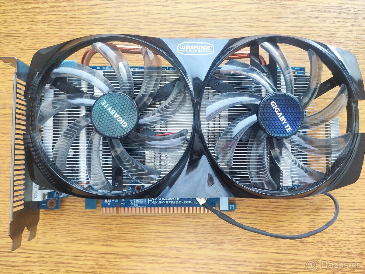 Grafická karta AMD 7850 2Gb