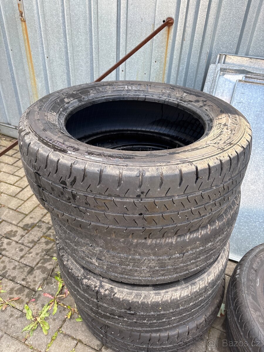 4x pneu falken - 235/60/R17c