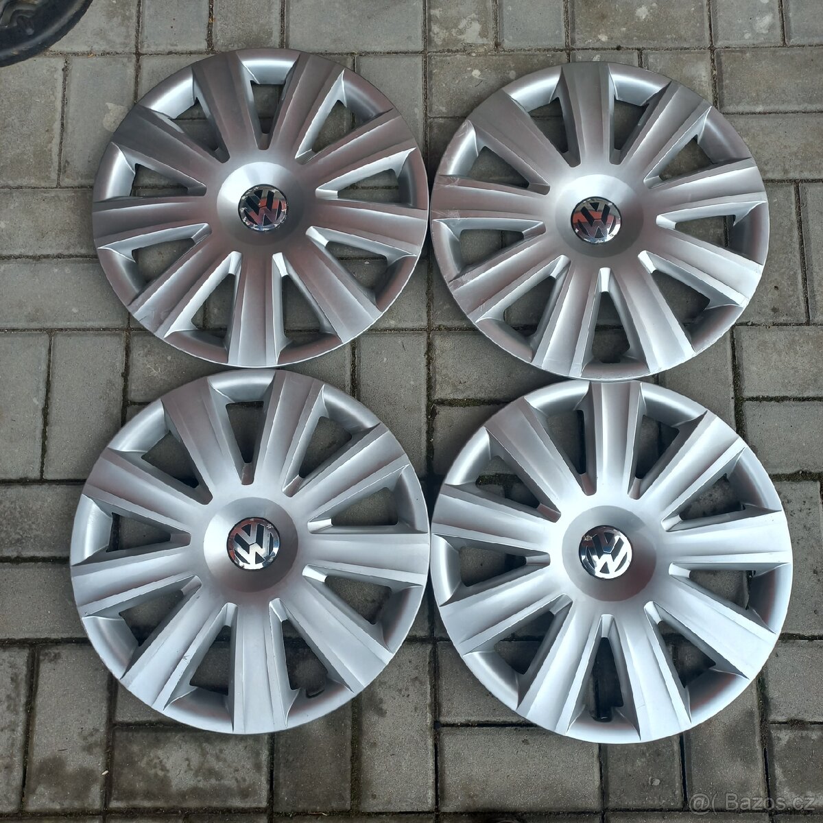 Poklice VW 16"