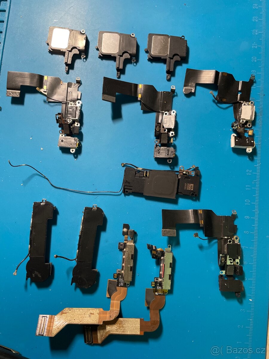 Nabíjecí konektory a mikrofony pro iPhony 5,5s,4,4s,se (16)