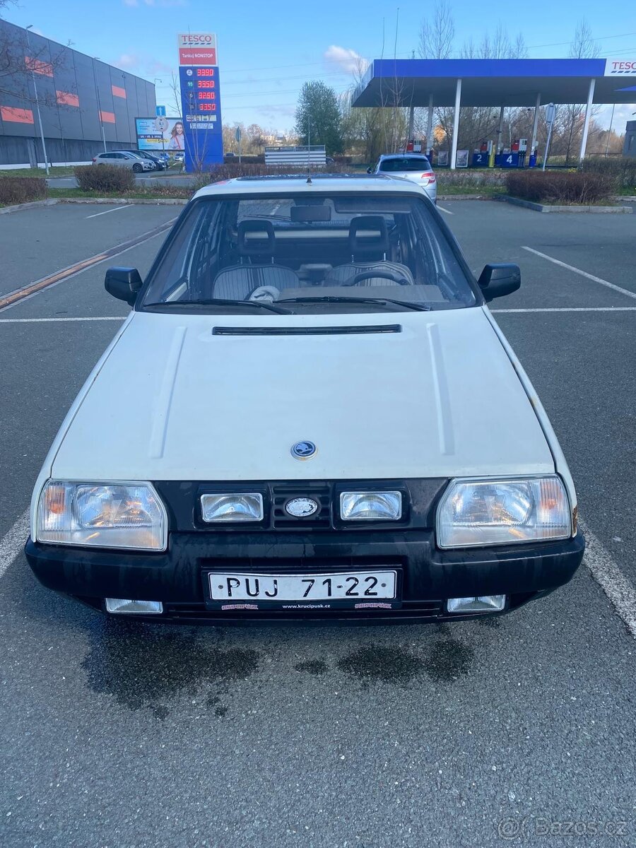 Škoda Favorit