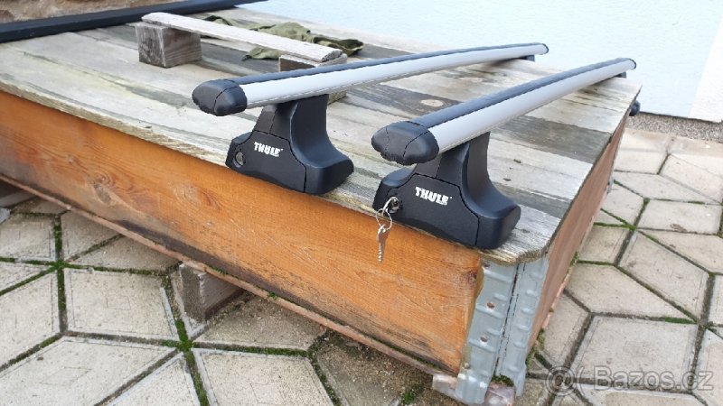 Hliníkové příčníky Thule 120cm na stř. bez hagusů