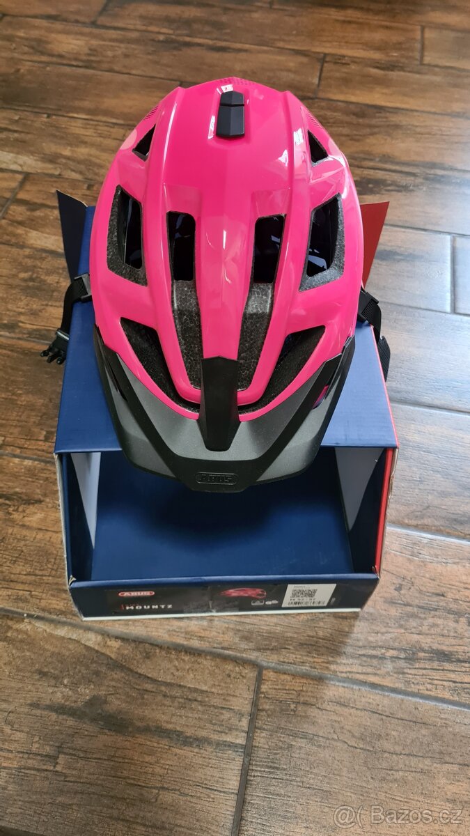 Nová helma na kolo ABUS MountZ fuchsia pink M