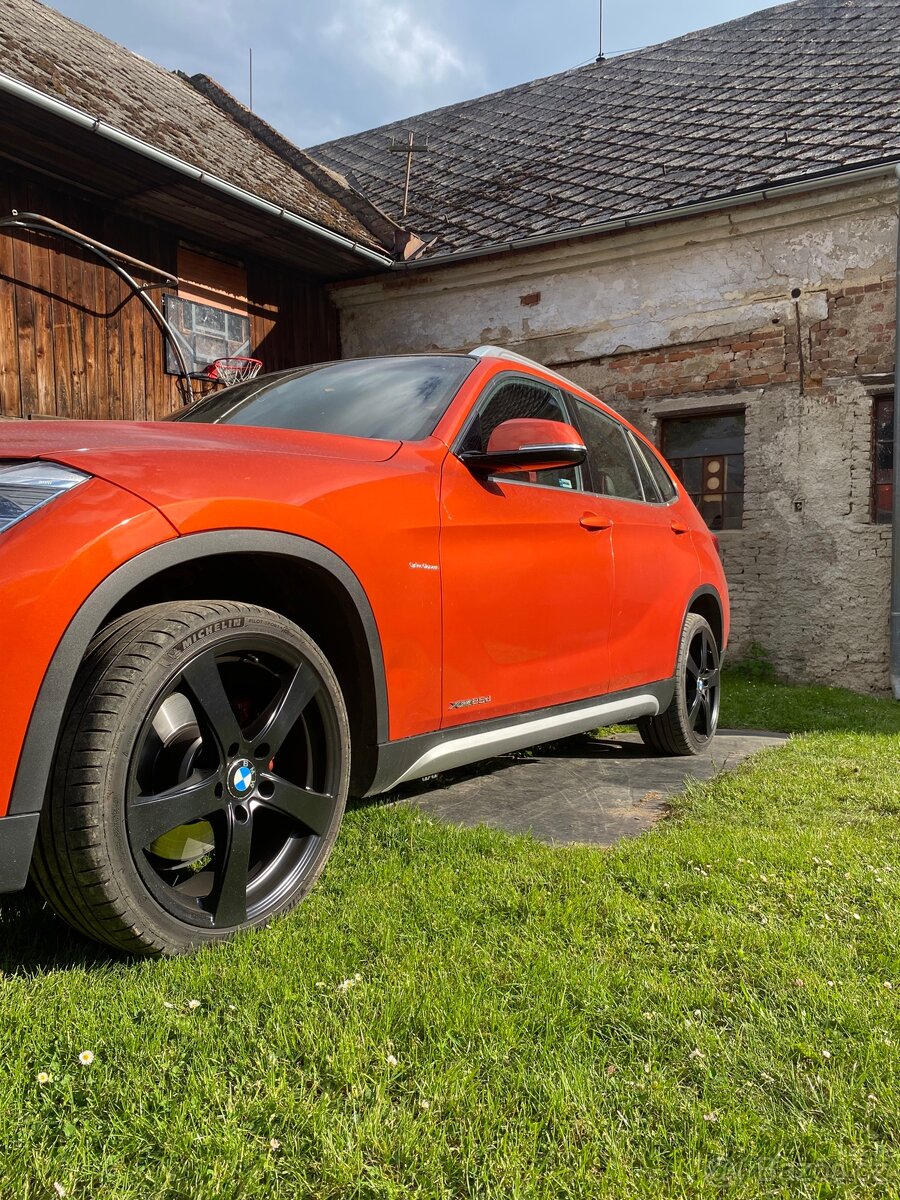BMW Alu kola DEZENT R18