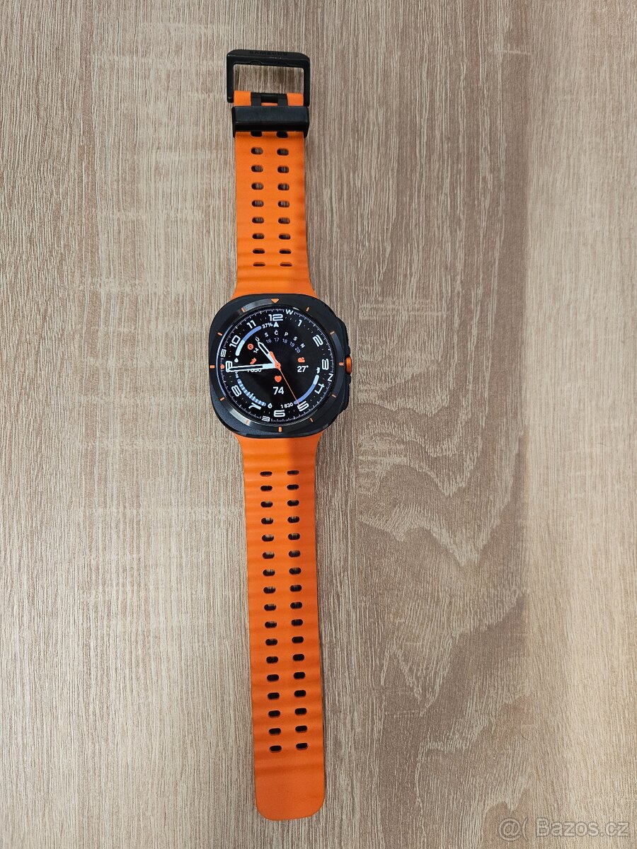 Samsung Galaxy Watch Ultra + řemínek
