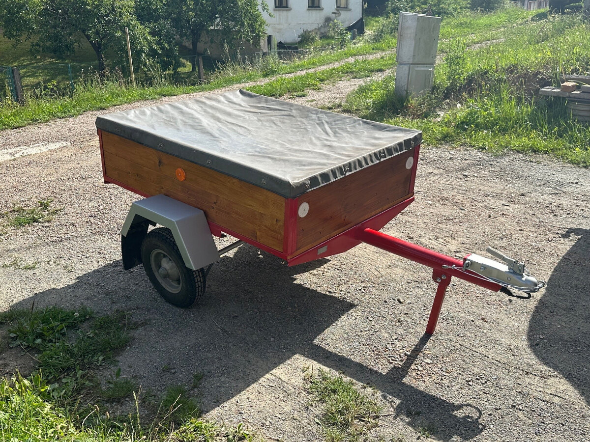 Přívěsný vozík Sport Jacht