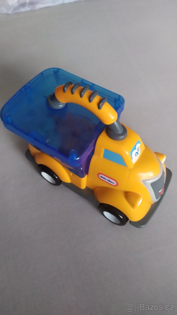 Autíčko do ruky s držákem Little tikes
