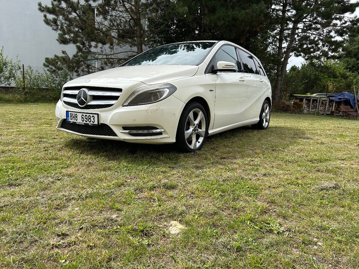 Mercedes Benz B180CDI Dálniční Režim