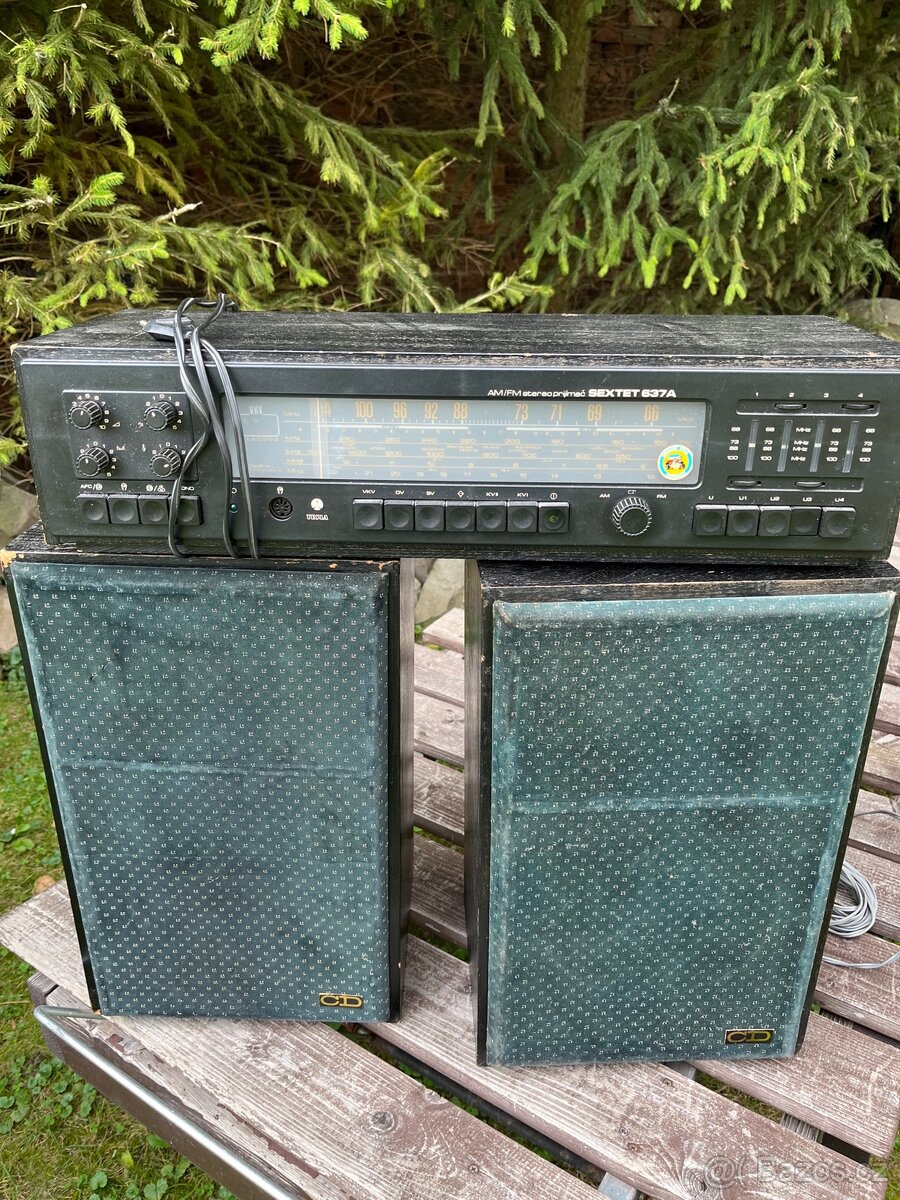 Rádio Tesla Sextet 637 A