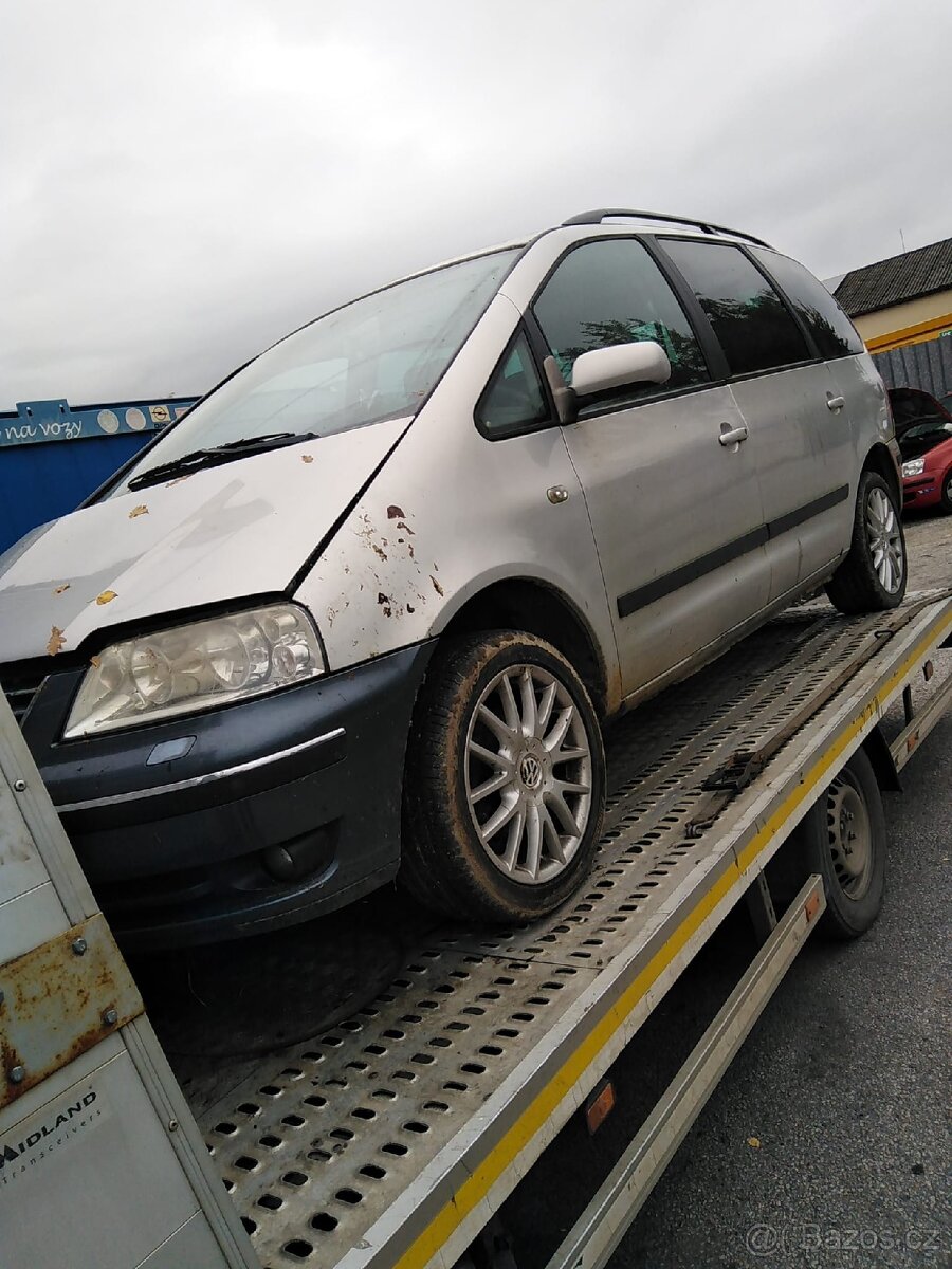 Rozprodám na díly Volkswagen Sharan