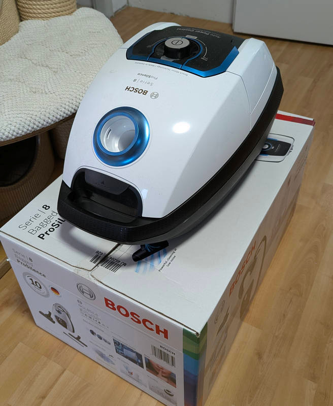 nový vysavač Bosch ProSilence BGL8SIL6