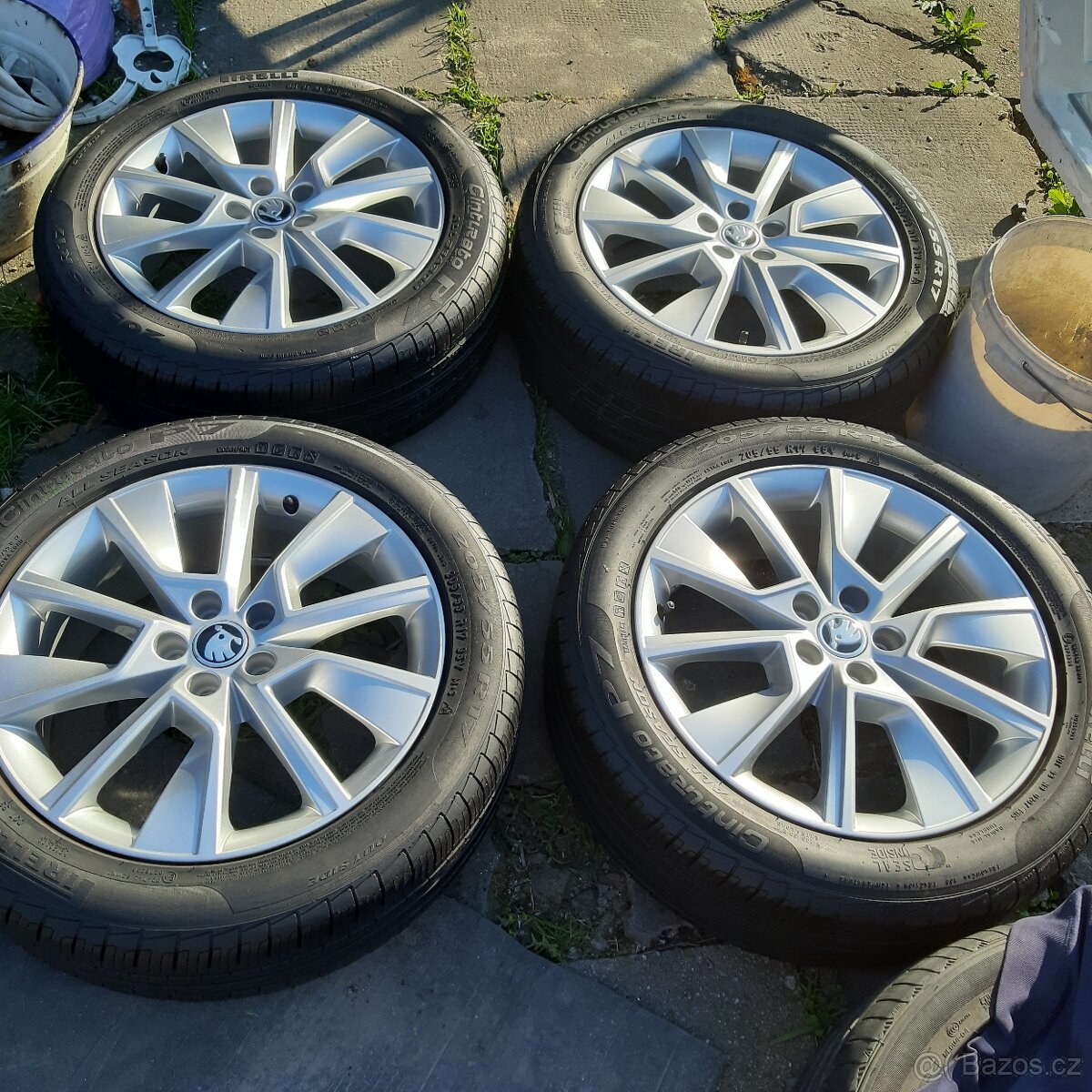 Braga zi Alu kola Škoda VRS Fabia Rapid Scala Kamiq R17 x100