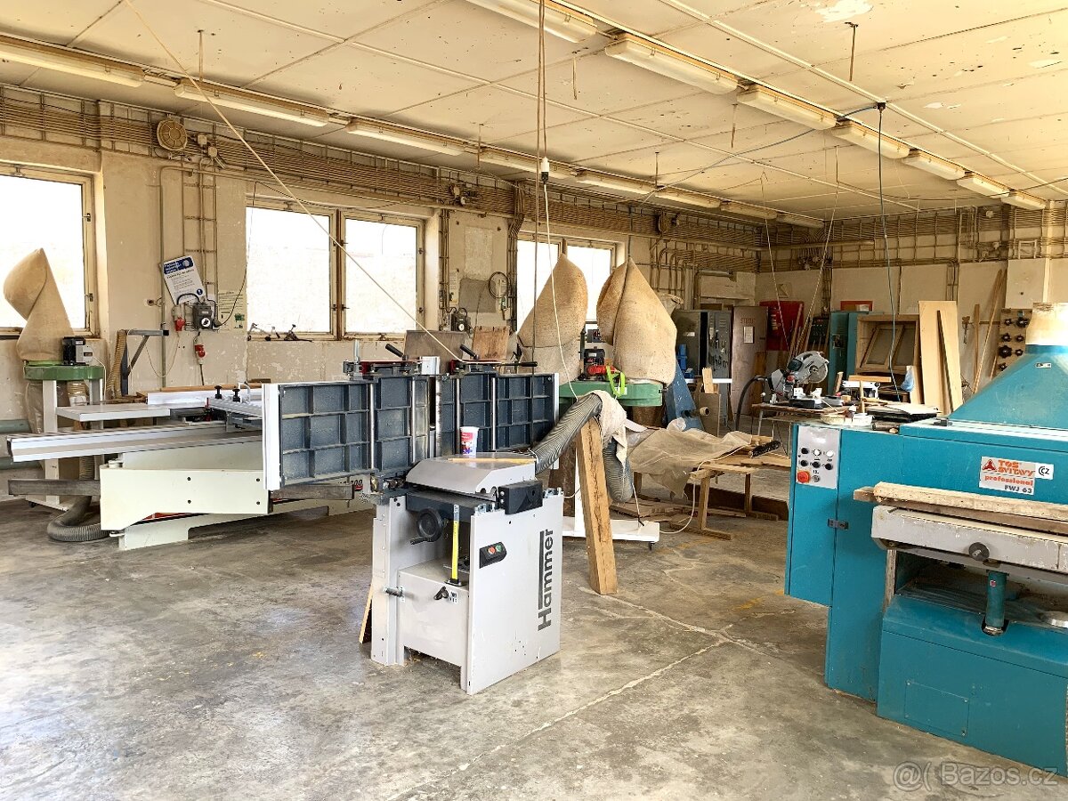 Podnikání 2 v 1 = Truhlárna + komerční prostory, ubytování .