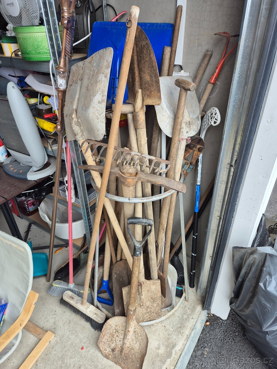 zahradní nářadí, štafle